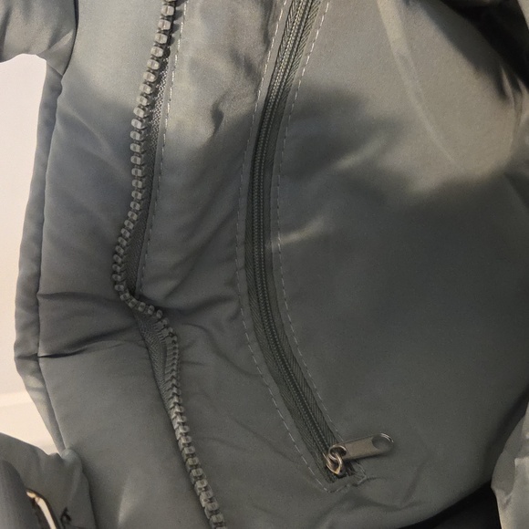 NWT Wilo The Label Mini Two Strap Light Sage Puffer Tote Bag - Picture 8 of 8